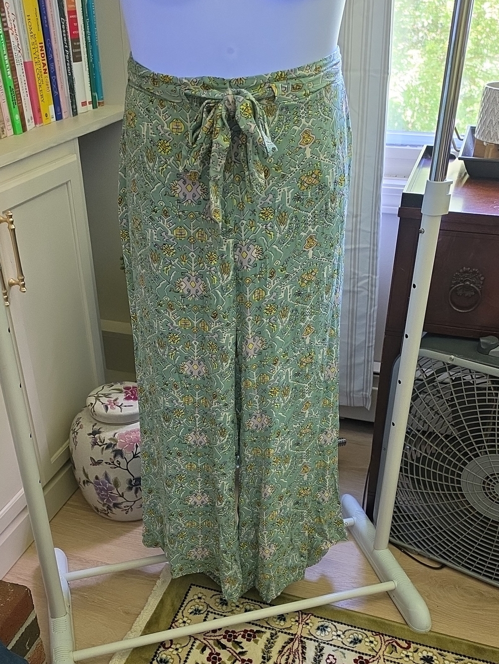 18W Maeve Anthropologie Tie Waist Green Patterned Wideleg Pants